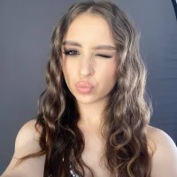 Slika avatara modela Lucetta