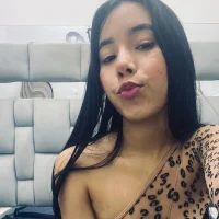 ChloeRose69's Profile Pic