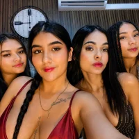 Squirt4girls4 webcam