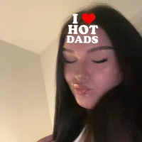 honeylee013's Profile Pic