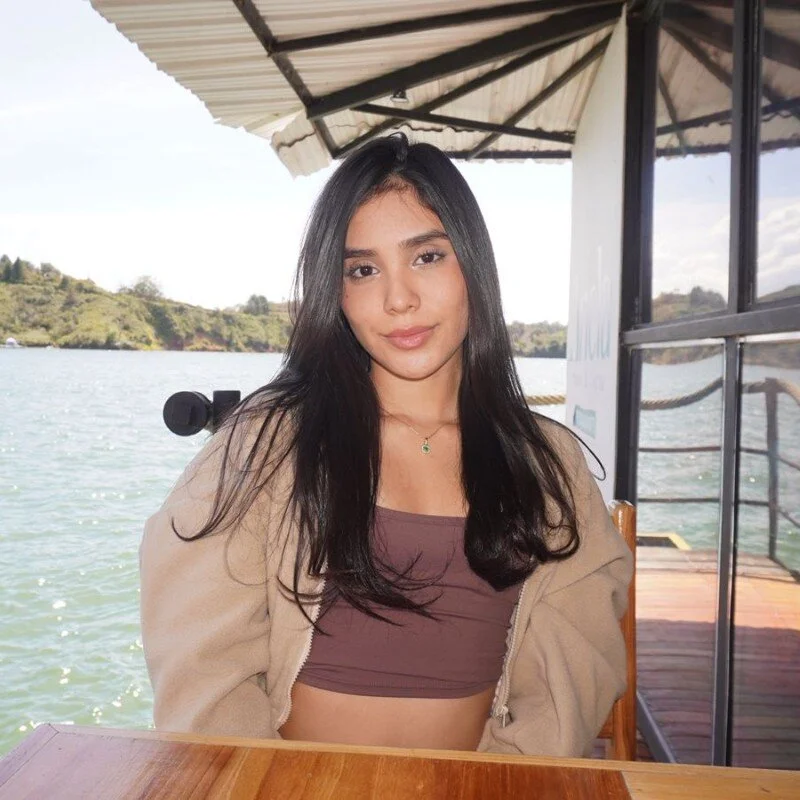 veronique_ profile photo