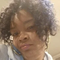 deetee05066's Profile Pic