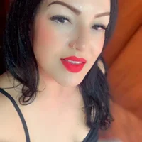 MissVick77's Profile Pic
