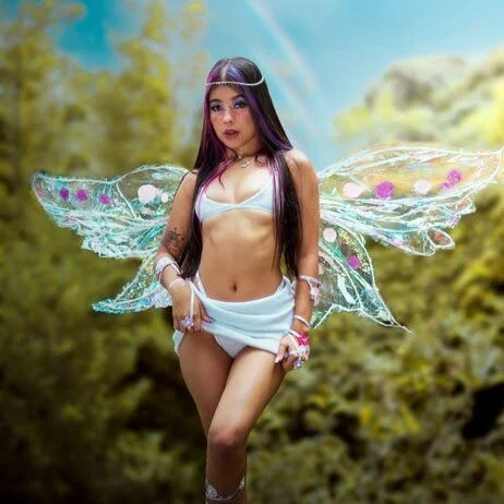 analia_collins profile photo