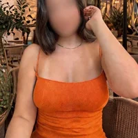 SecretVelvett Φωτ, Προφίλ