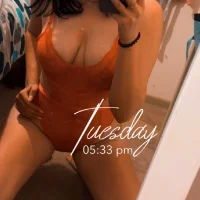 VictoriaDay's Profile Pic