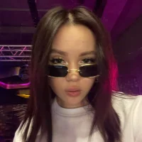 MariSelen's Profile Pic
