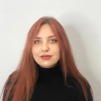 VeneraVonng's Profile Pic