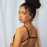 VictoriaDuart's Avatar Pic