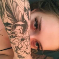 Slika avatara modela EvaPeace