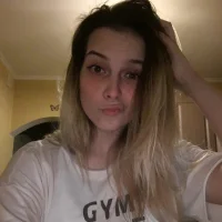 QueenieCrumbley's Profile Pic