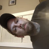 dgreen1021 Φωτ, Προφίλ