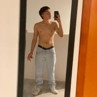 DereckReal's Profile Pic