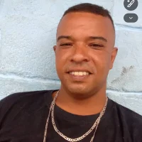 Moreno-32- webcam model