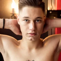 JustinRocket এর প্রোফাইল ছবি