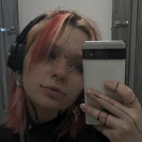 Pluffy_Fox's Profile Pic