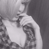 HonestxLinsy's Profile Pic