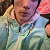 greygrom's Profile Pic