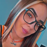 valen_smith24's Profile Pic