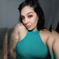 lolaches's Profile Pic