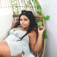 queen_caramel's Profile Pic