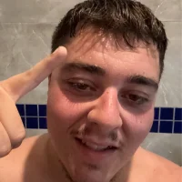 YoungHornyCum_xoxo webcam