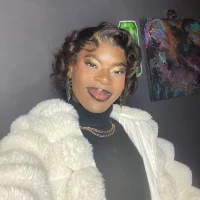 Chocolate_Queenxx03's Avatar Pic