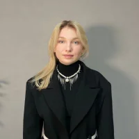 LinnHemsley's Profile Pic