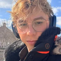 Noah_Nick_'s Avatar Pic