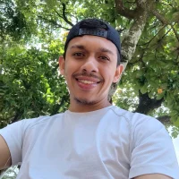 صورة الملف الشخصي لـ Mikee_37