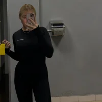 JasmineGolden's Avatar Photo