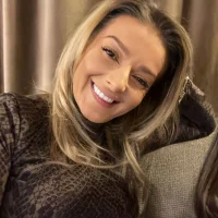 DeliaaSmith's Avatar Pic