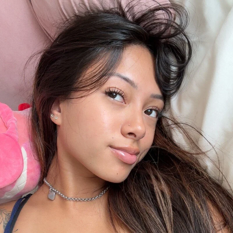 gigglygianni performer profile image with photos, gallery and recorded stream preview