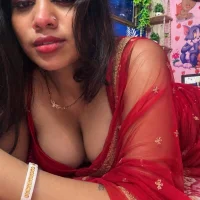 V-Hot-Sweti Adlı Modelin Avatarı