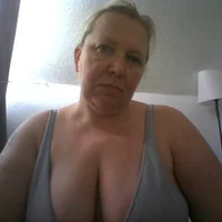 Wolfslady's Profile Pic