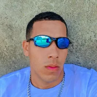 NovinhoBranquinho_22cm Φωτ, Προφίλ