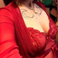 Slika avatara modela Karma0180