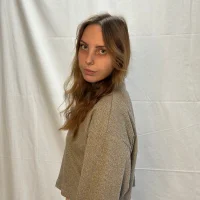 SimaVeneri's Profile Pic
