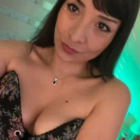 SelMia's Profile Pic