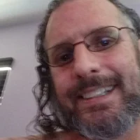 ShearLo34 的個人資料  圖片