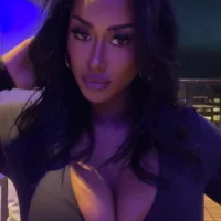 yazmeenas profilbillede