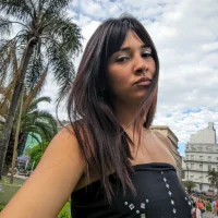 lia2223's Profile Pic