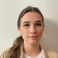 LucieSimon Φωτ, Προφίλ