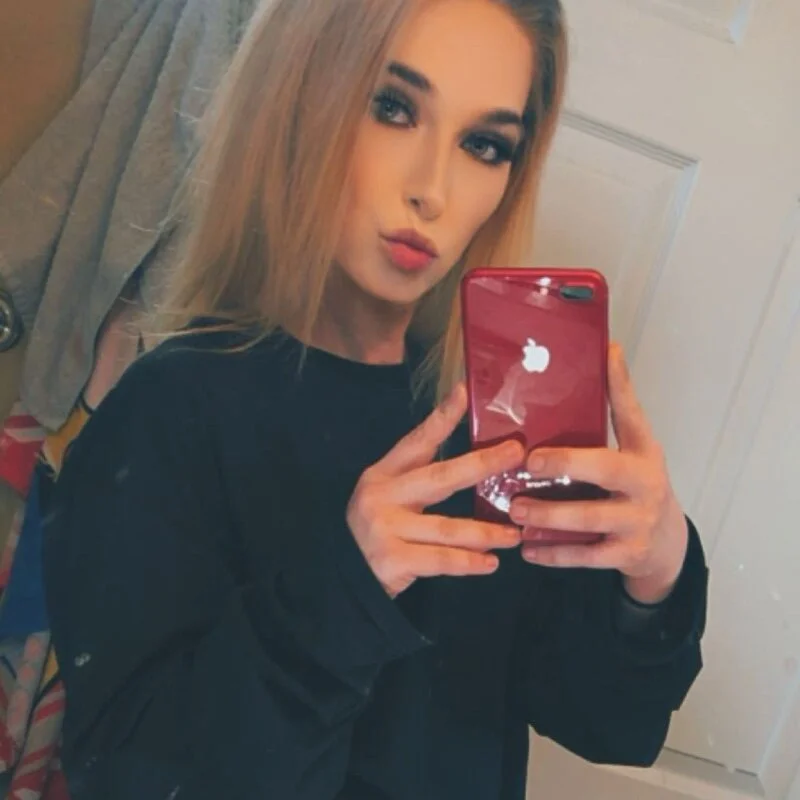 yourfavgirlduh Stripchat profile image