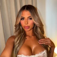 aryaaxo's Profile Pic