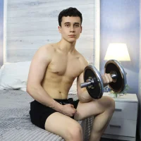LucasTolli's Profile Pic