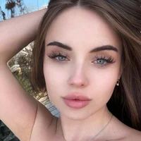 EmilliaMils's Profile Pic