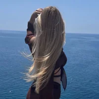 Slika avatara modela LaliDiva