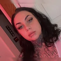 sashareigh's Profile Pic