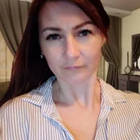 Meri_Lawazza Φωτ, Προφίλ